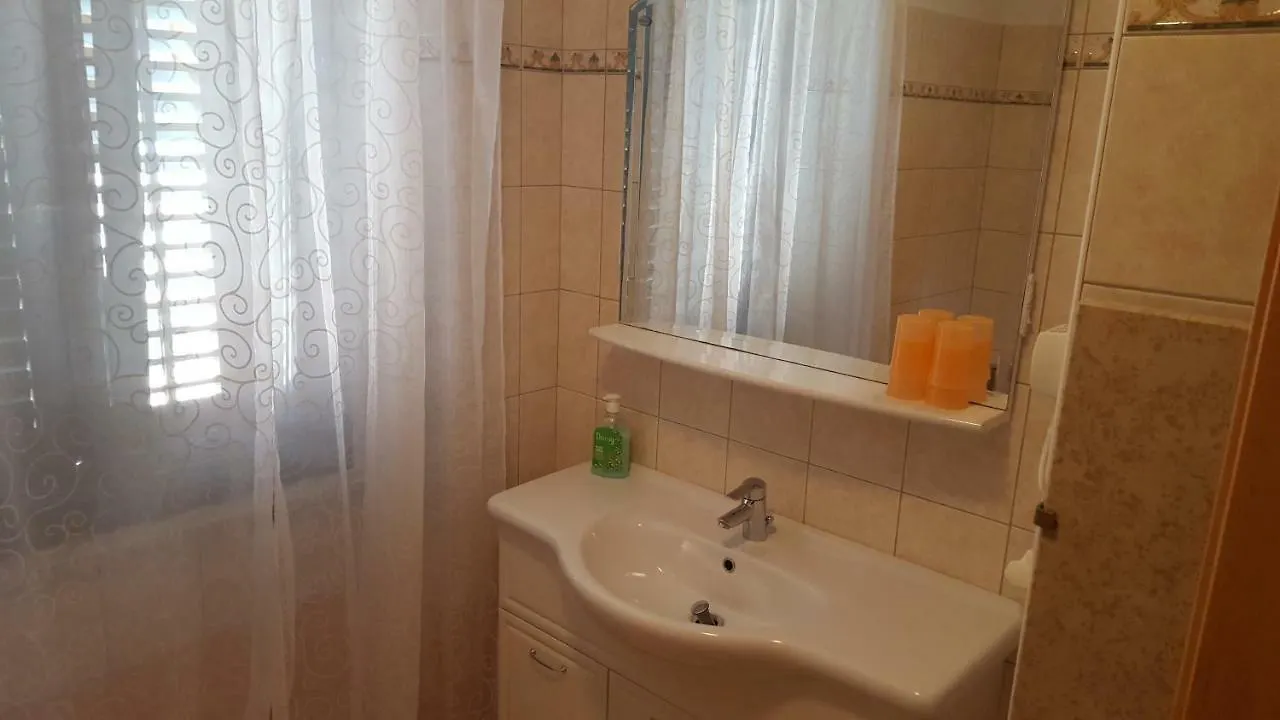 Ferienhaus Topic Vrsar Apartment