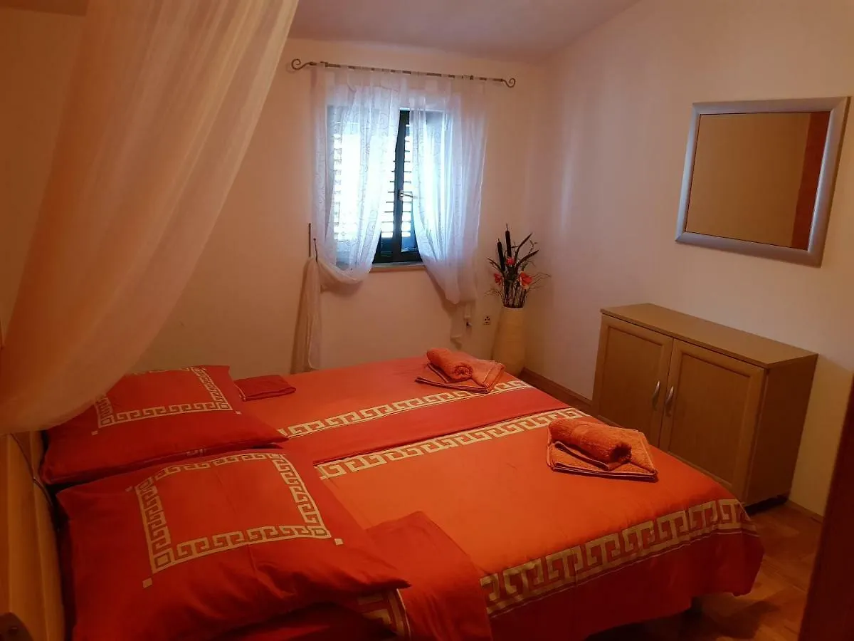 Ferienhaus Topic Vrsar Apartment